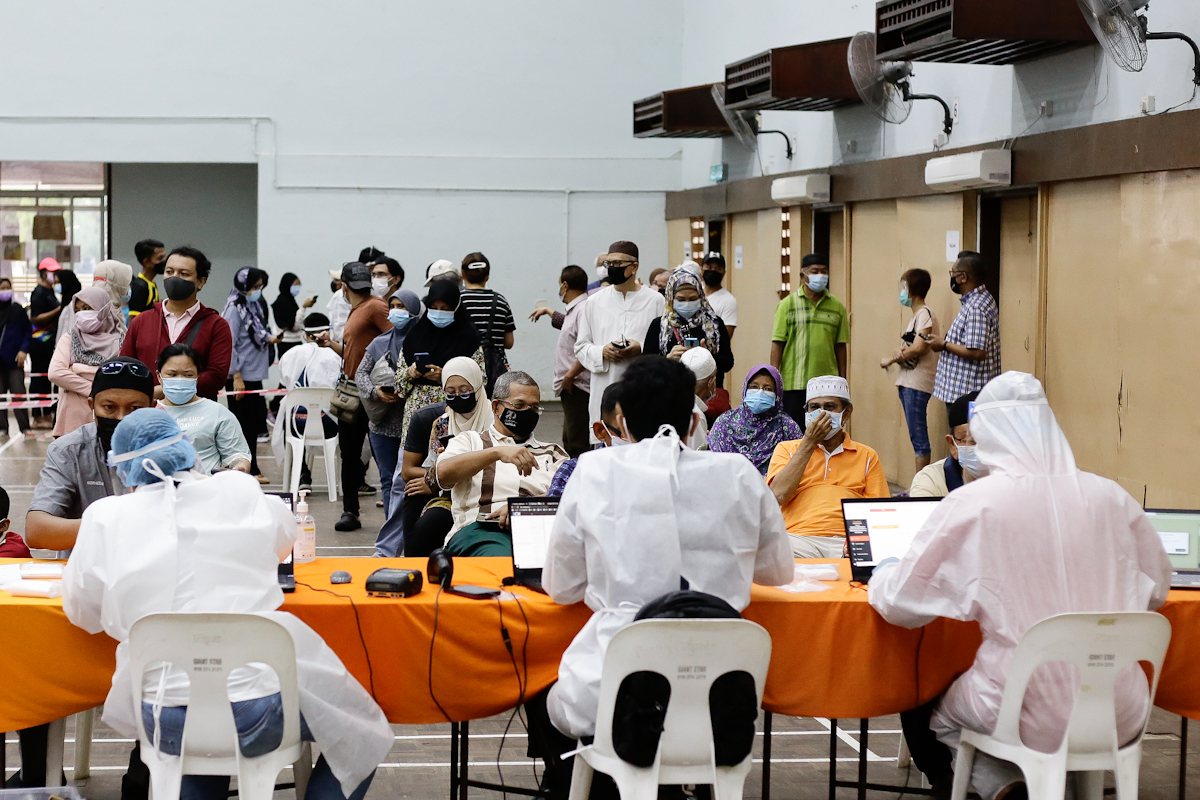 Saringan percuma, SELangkah antara usaha Selangor kawal Covid-19
