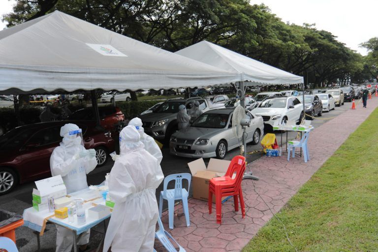 梳邦及斯里斯迪州选区  筛检7541人.301疑似确诊