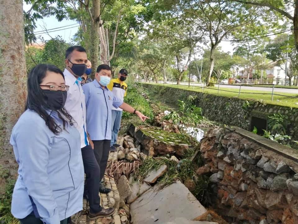 挖深冷岳河及疏通沟渠  许来贤：长短期方案治水