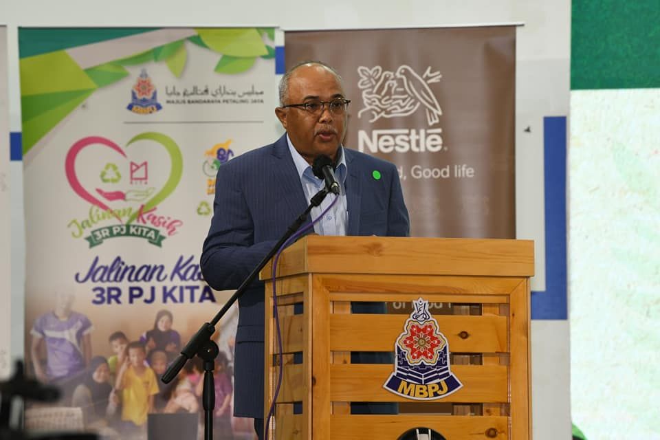 灵市厅严谨招聘公仆  市长：杜绝贪污歪风