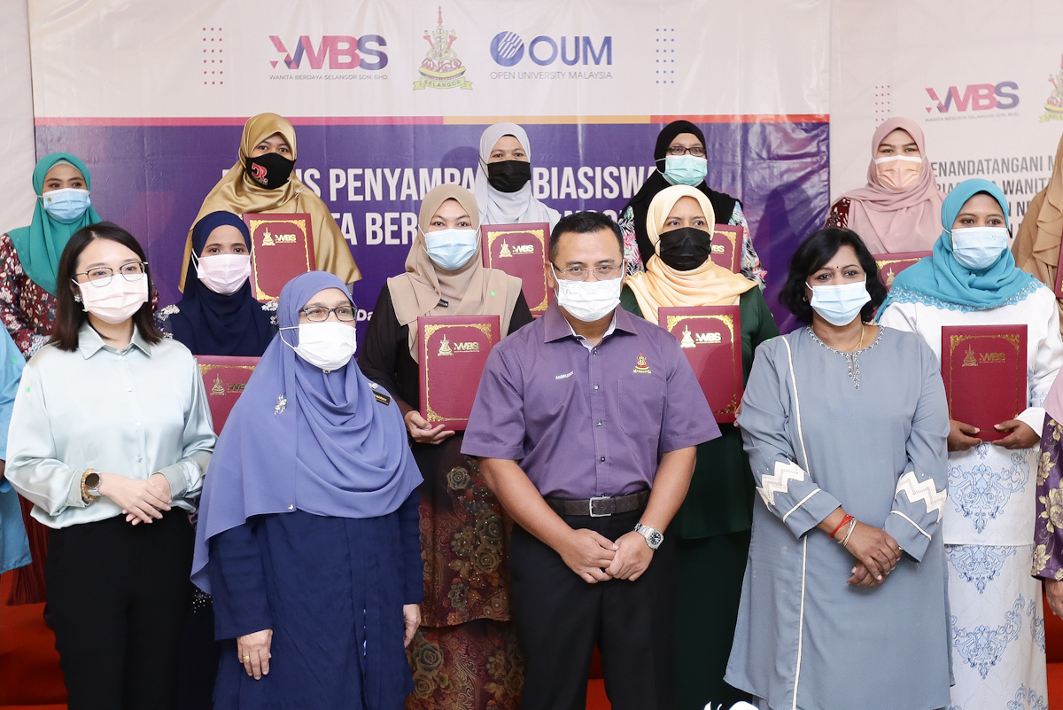 Peserta cemerlang Akademi Kepimpinan Wanita ditaja lanjut pengajian