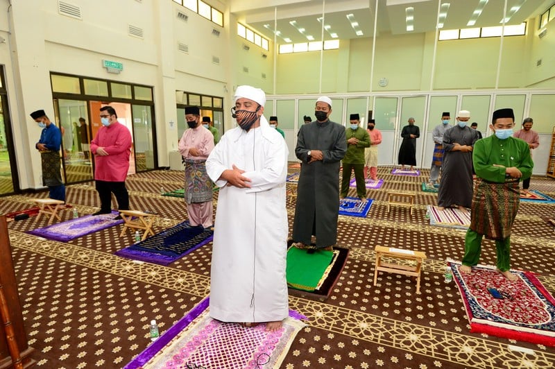 National athletes celebrate Aidilfitri in training camp