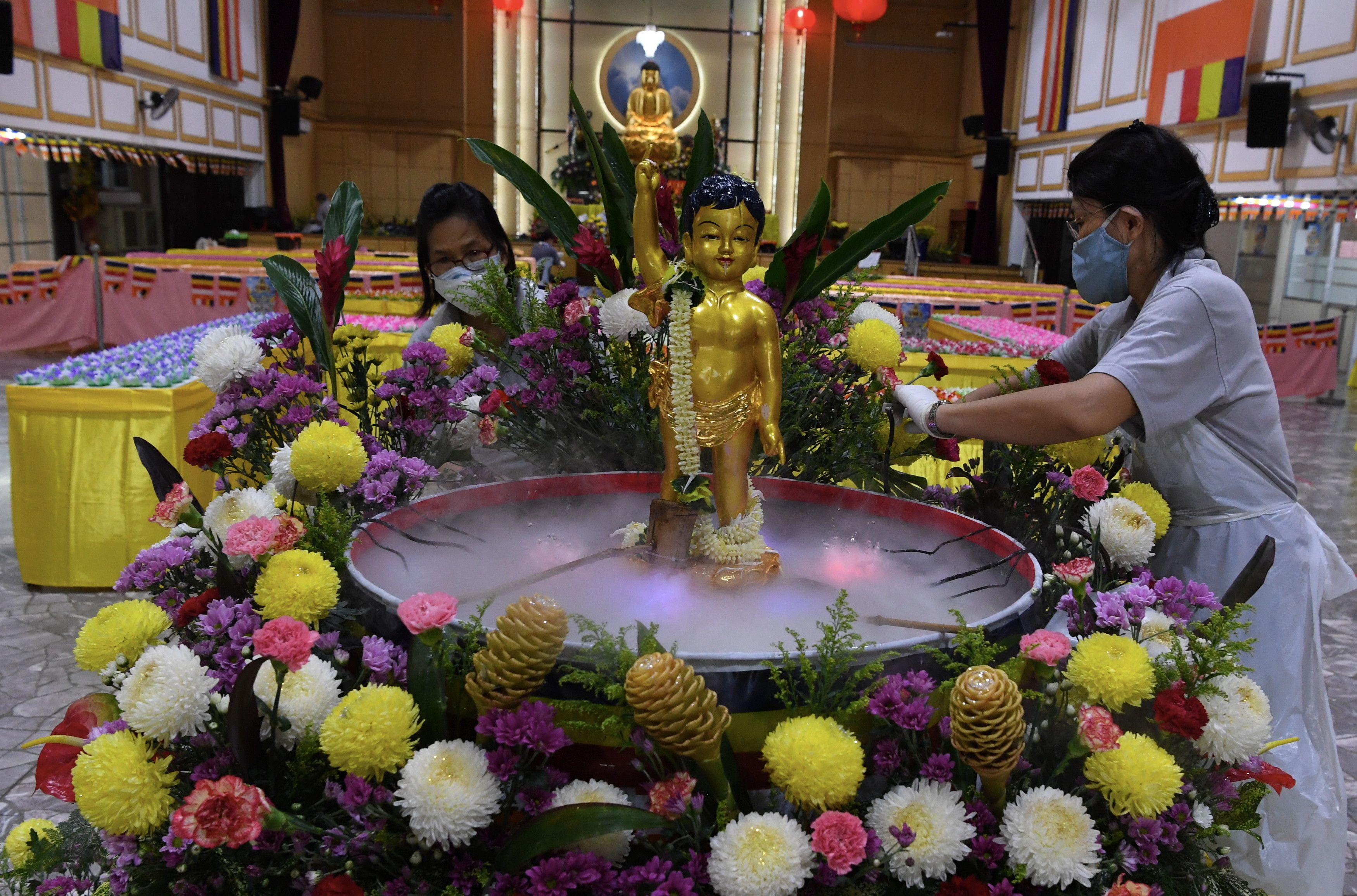 雪政府明起联合佛教团体 一连4天办卫塞庆典 让民众共沾法喜