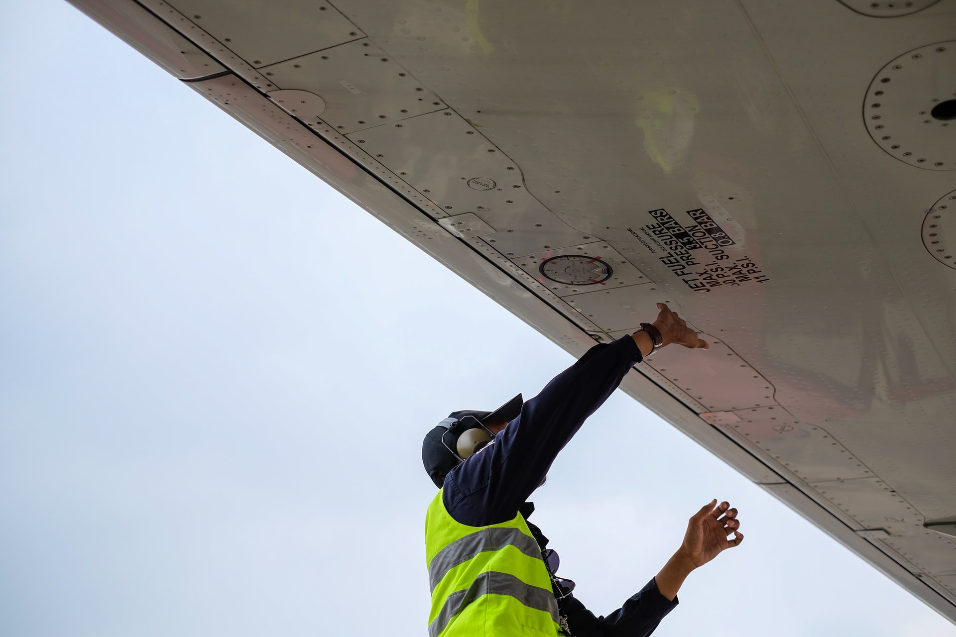 Malaysia Airlines wooing candidates for technical aircraft engineering courses