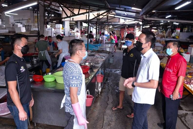 沙登新村巴刹3小贩染疫离世 明起关闭一周全面消毒