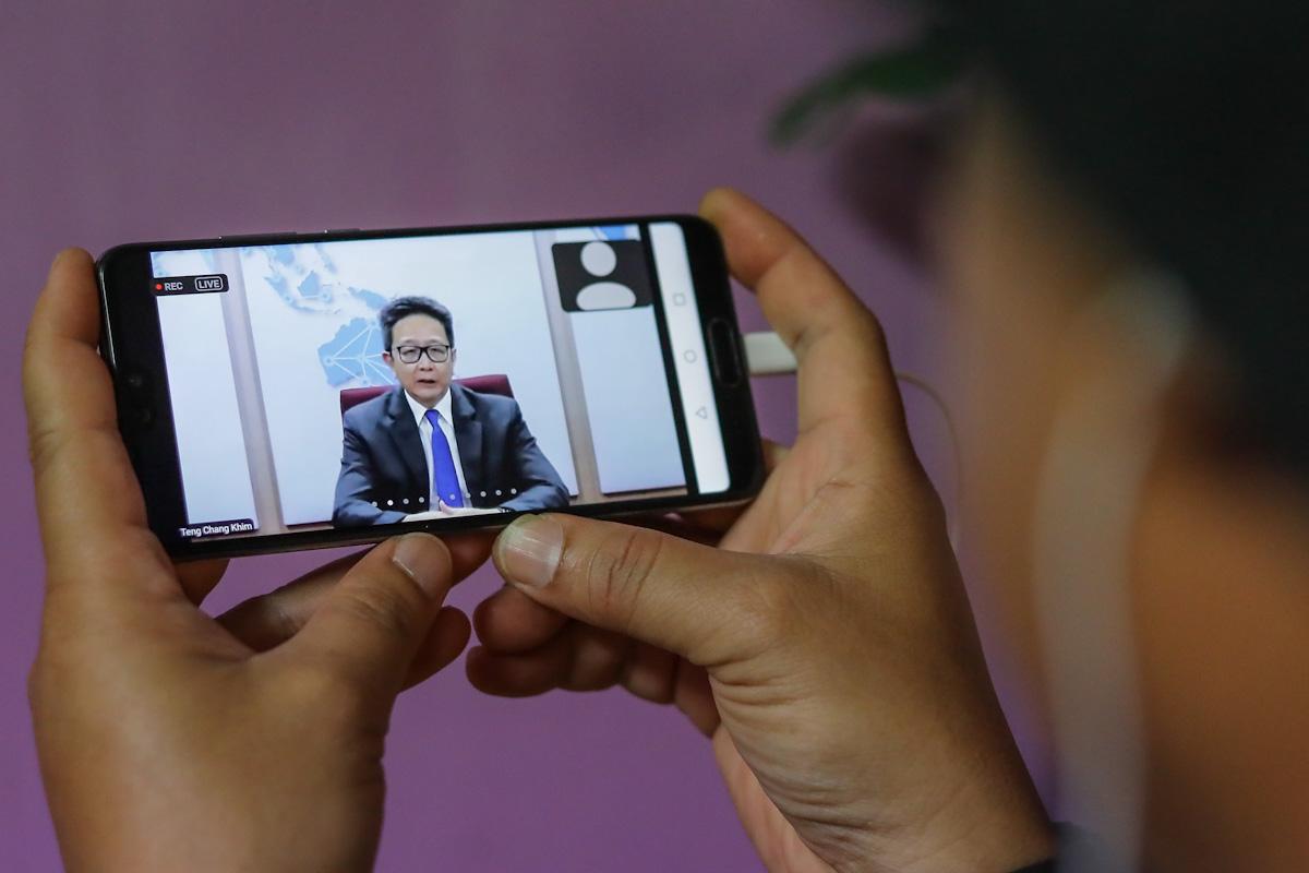 Lulus RM500,000 geran padanan bantu peniaga beralih konsep maya