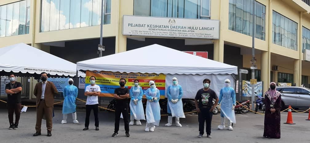 王诗棋与志工团到CAC服务 减轻前线负担