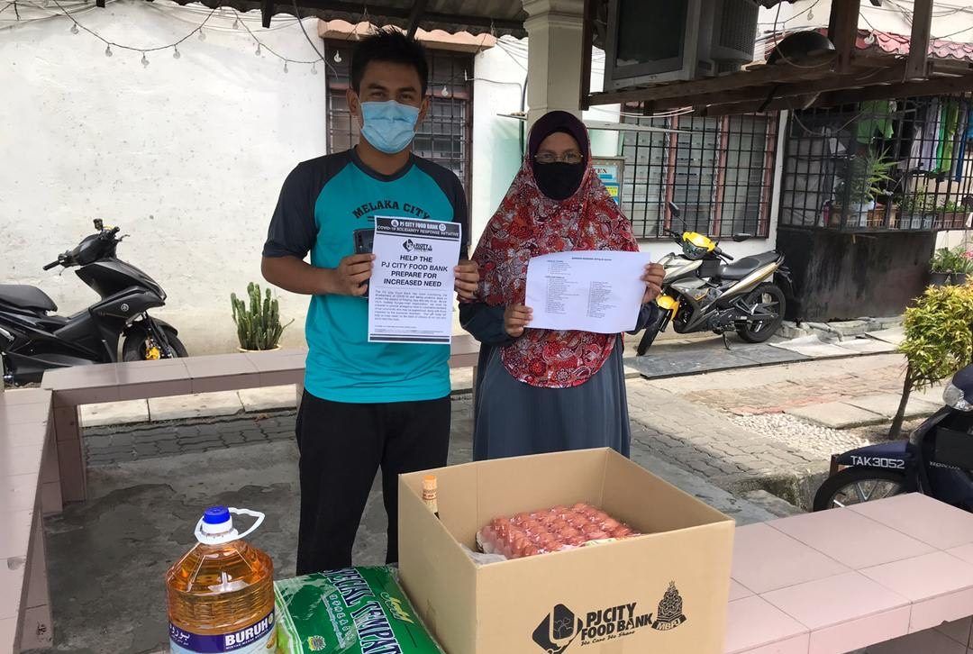 பொது முடக்க காலத்தில் பெ.ஜெயாவிலுள்ள 650 குடும்பங்களுக்கு உணவுப் பொருள் உதவி