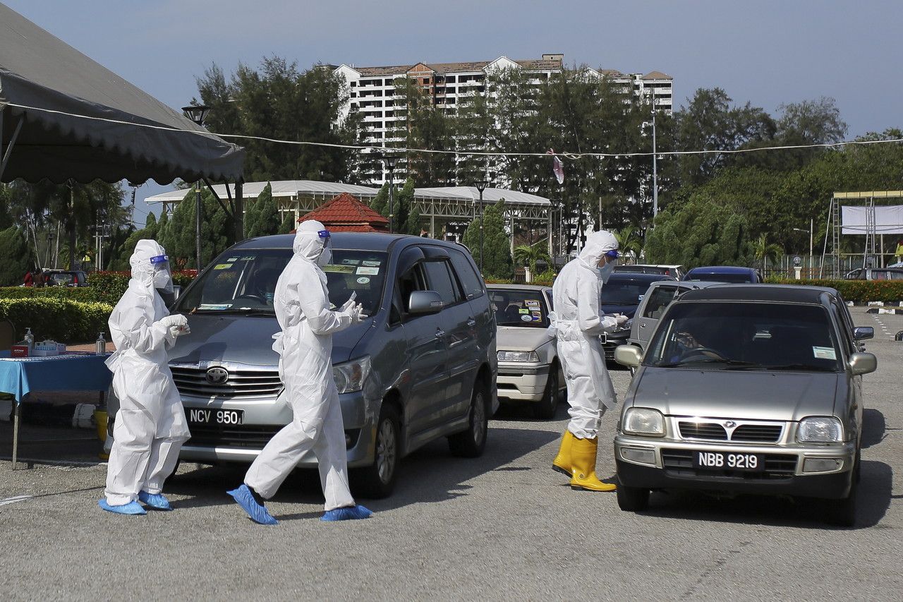 我国今增4611确诊 累计病例突破70万