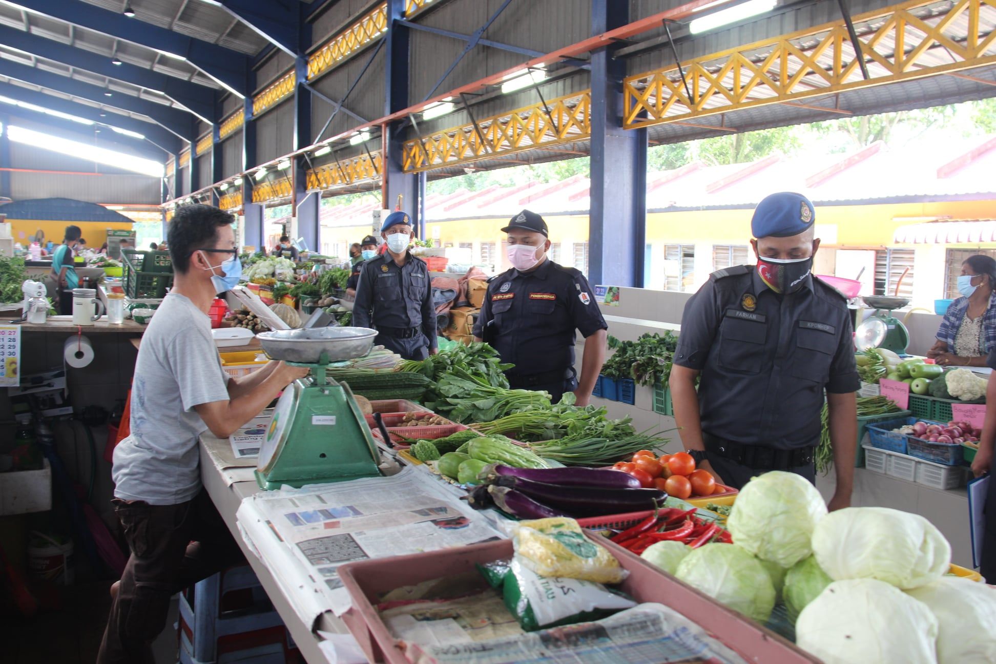 执法不严.民众松懈.名人违例   苏丹：引发我国第三波疫情