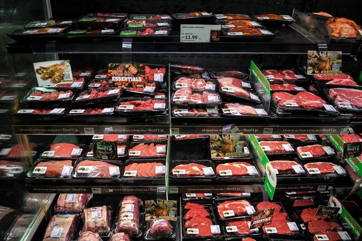 Imports of meat, poultry must meet Jakim halal standards, says minister