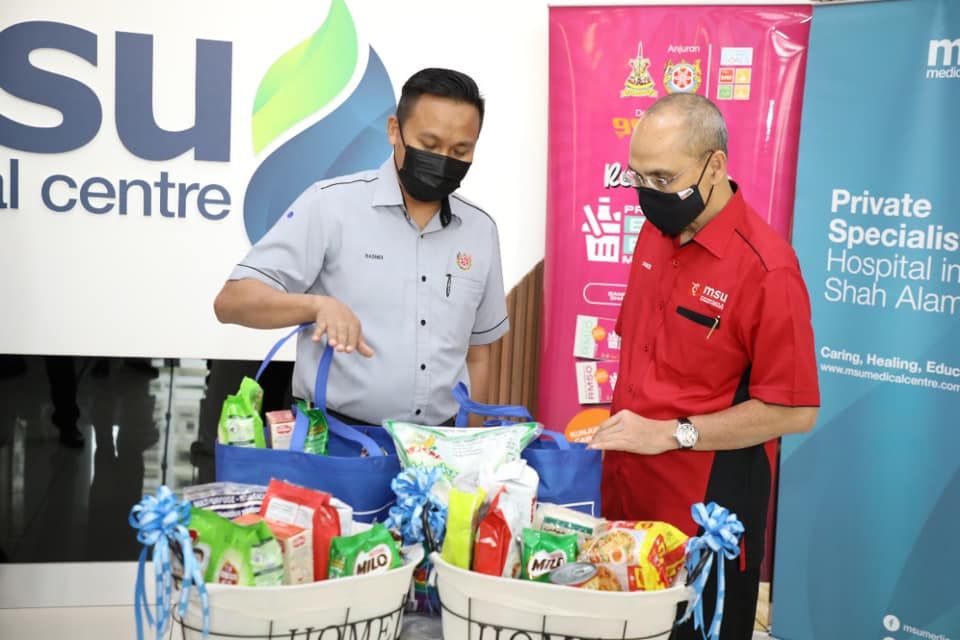 莎阿南市厅派2000食物篮  支援前线人员及弱势家庭