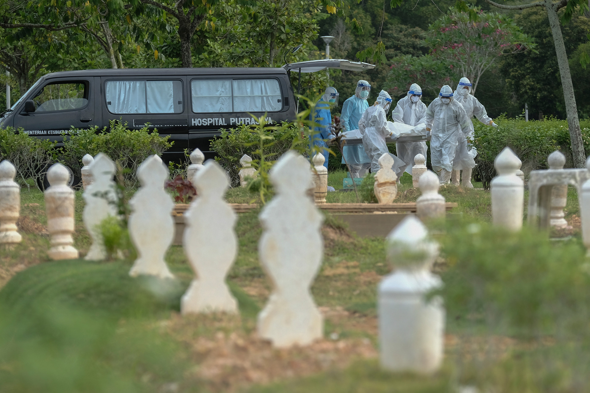 Tanah perkuburan Cyberjaya jadi lokasi pengebumian jenazah pesakit Covid-19