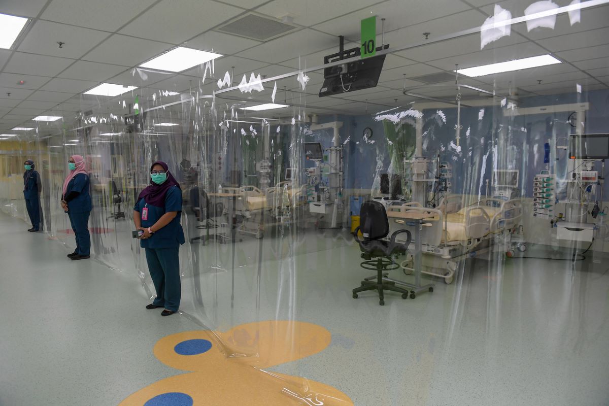 Covid-19: New cases on Sunday remain below 15,000 mark