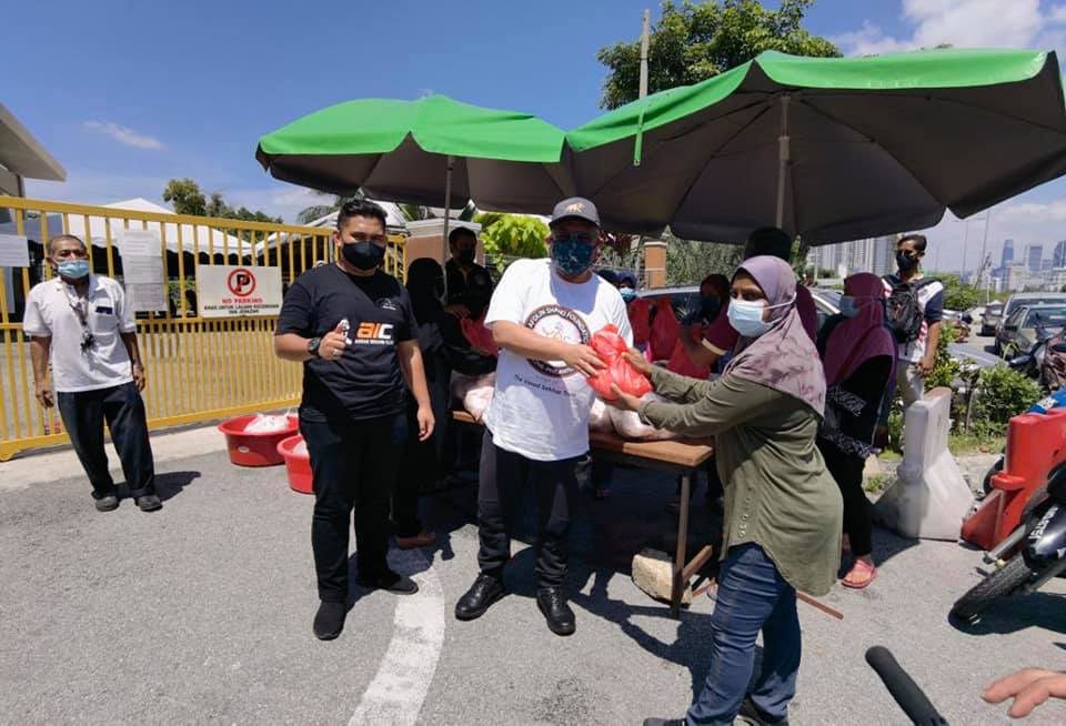 36 wakil rakyat KEADILAN sediakan talian bantuan