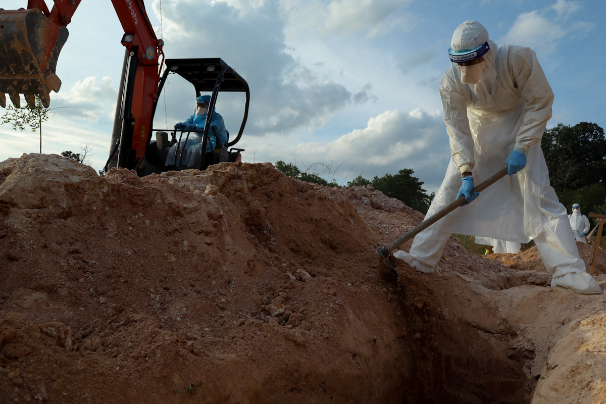 Amal Valley peruntuk RM50,000 sediakan PPE urus jenazah Covid-19