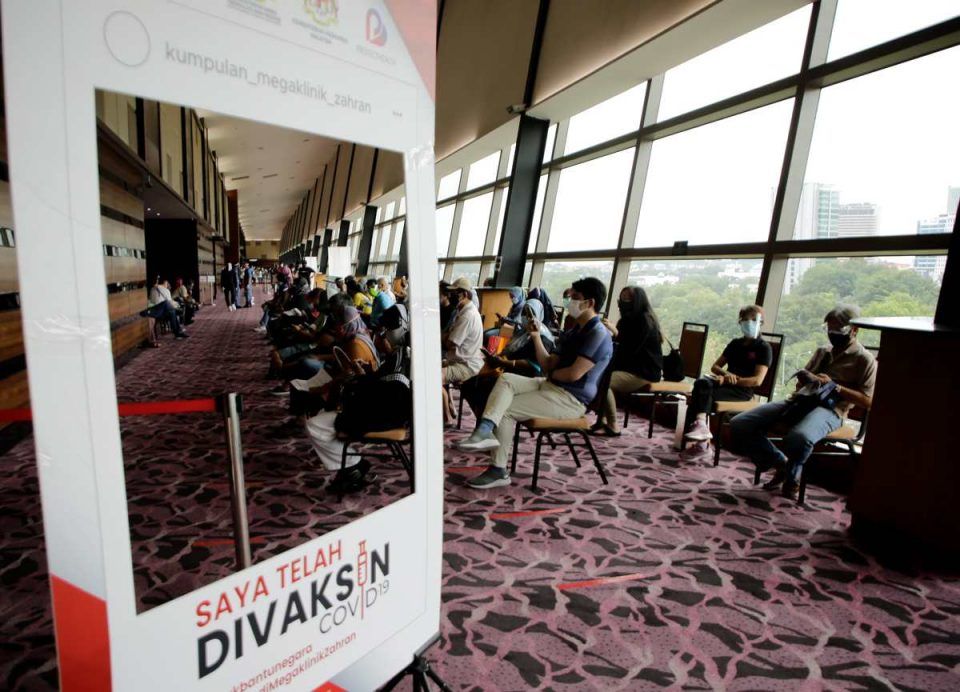 IDCC接种中心感染群  诺希山：暂104人确诊