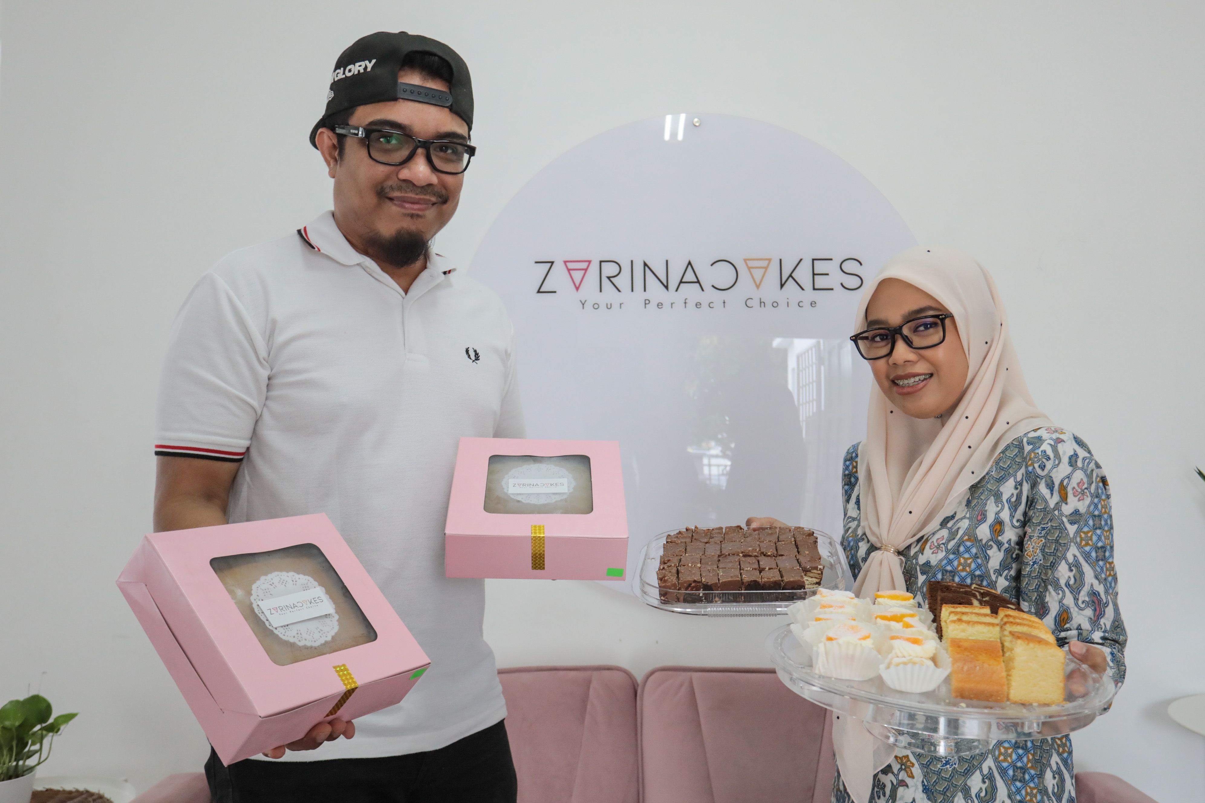 Jualan kek 'meletup' ketika PKP, peniaga bangkit langsai hutang