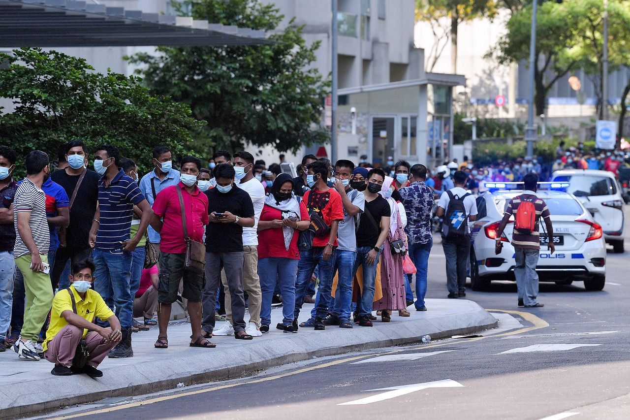 未来两个月外劳人数超越疫前 · 人力部长：不想首都变垃圾场