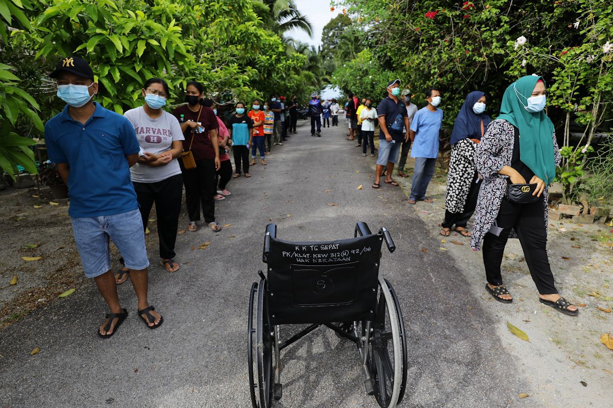 நாட்டில் நேற்று வரை 1.7 கோடி தடுப்பூசிகளை மலேசியர்கள் பெற்றுள்ளனர்