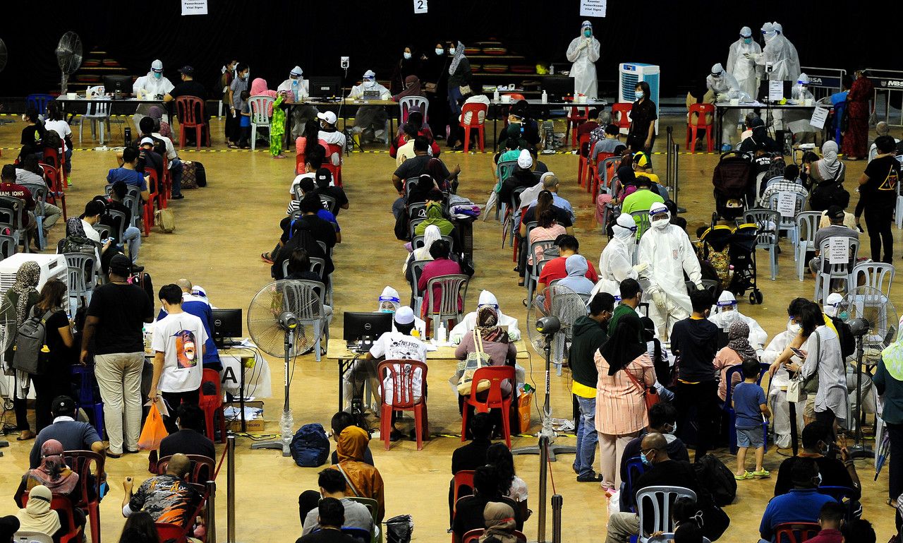 连续两日创新高！ 我国今增9353确诊