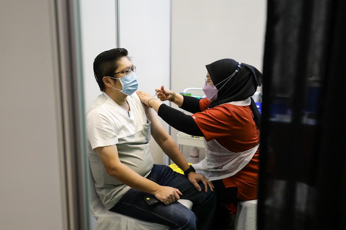 Covid-19: 31.9 pct of Malaysian population fully vaccinated