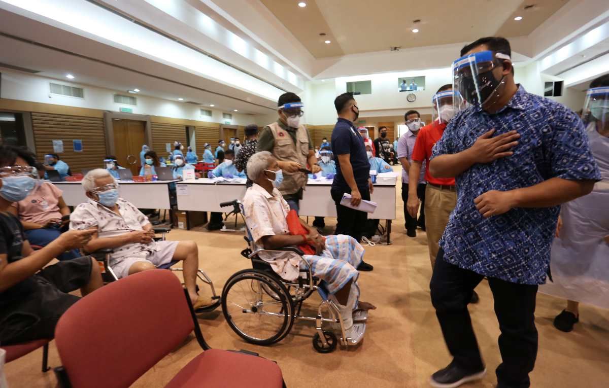 MB: 90 peratus warga emas Selangor terima vaksin