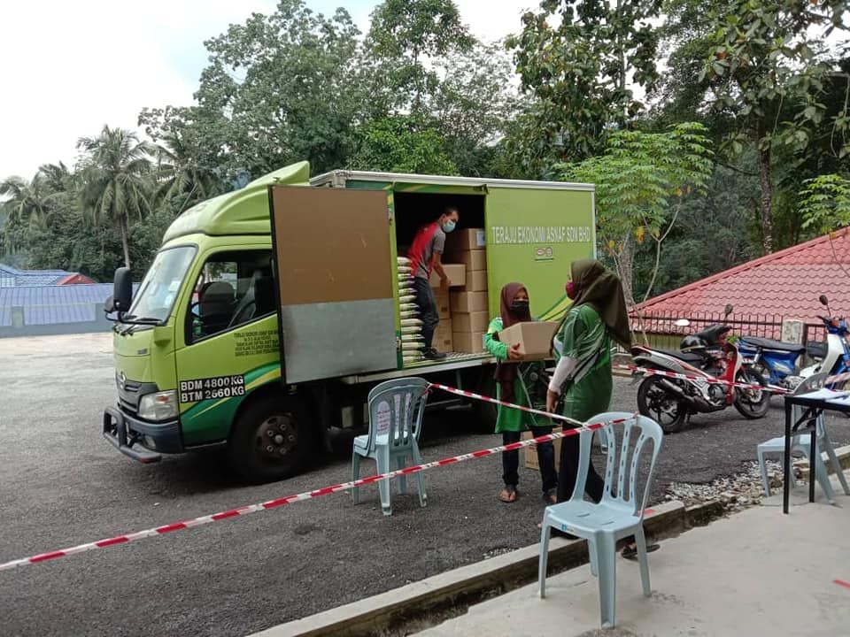 Mais agih bantuan makanan ke Gombak termasuk 277 keluarga Orang Asli