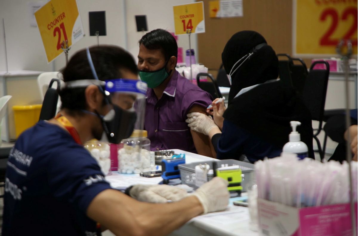 4选区齐推动社区接种 4000人接种雪州疫苗