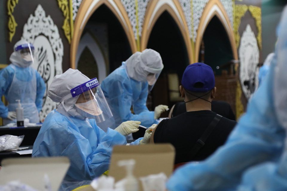 为EMCO区施打疫苗 STFO：节省成本．防居民逃跑