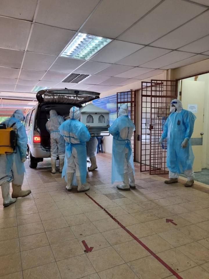 巴生中央医院昨处理 38具冠病遗体