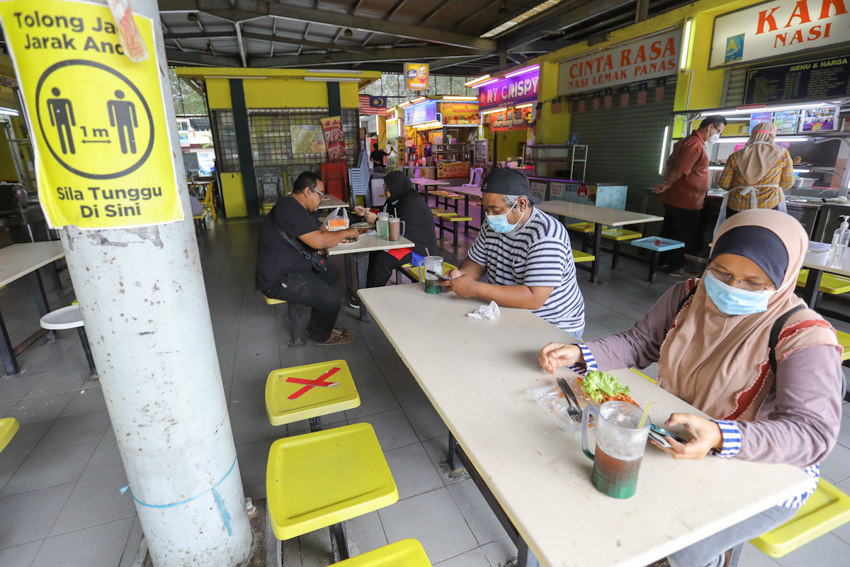 Makan di kedai belum dapat sambutan, ramai bimbang jangkitan virus