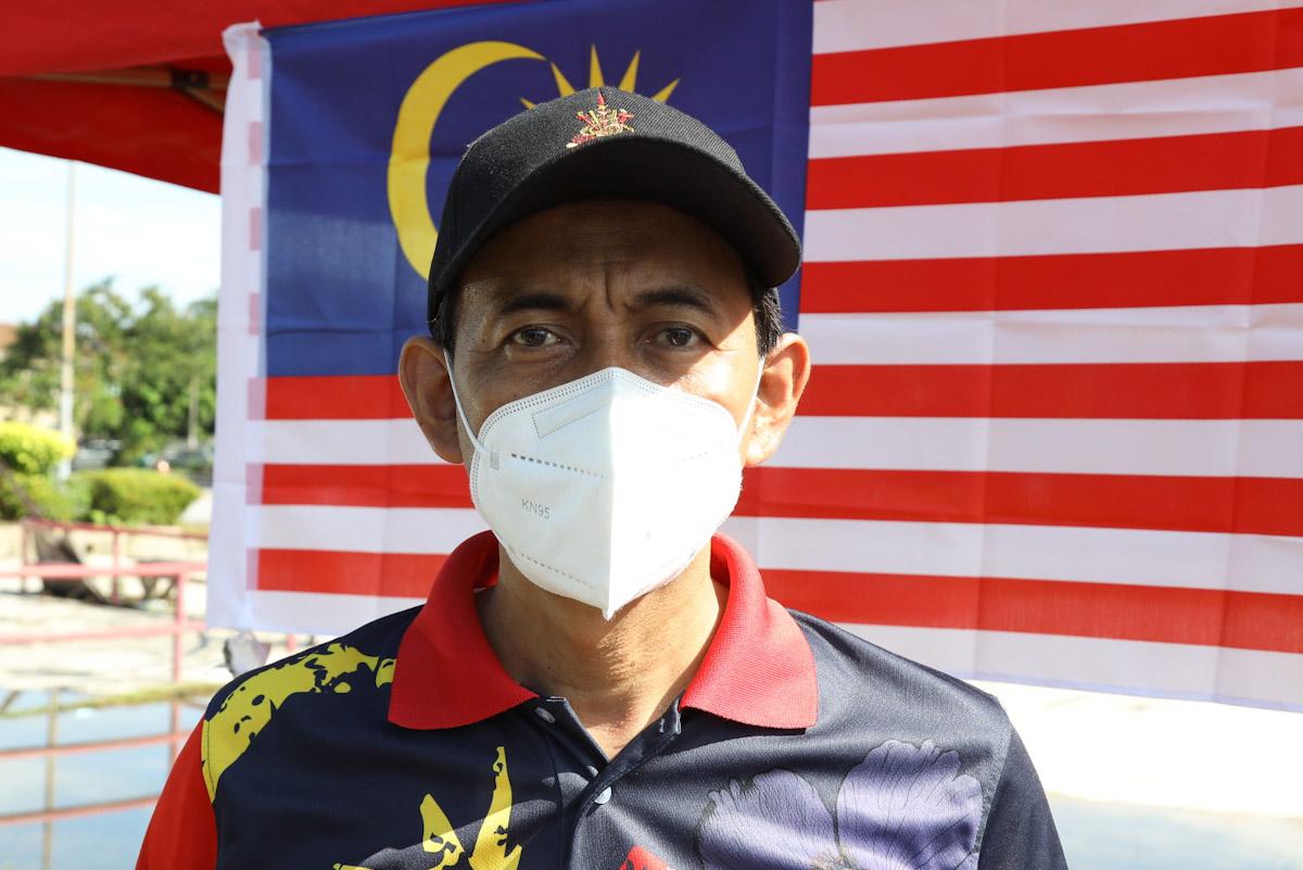 2,000 bakul makanan diagih kepada penduduk Sungai Kandis