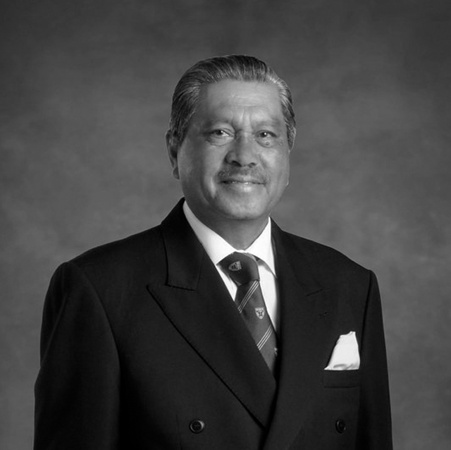 Former KSN Tun Ahmad Sarji dies