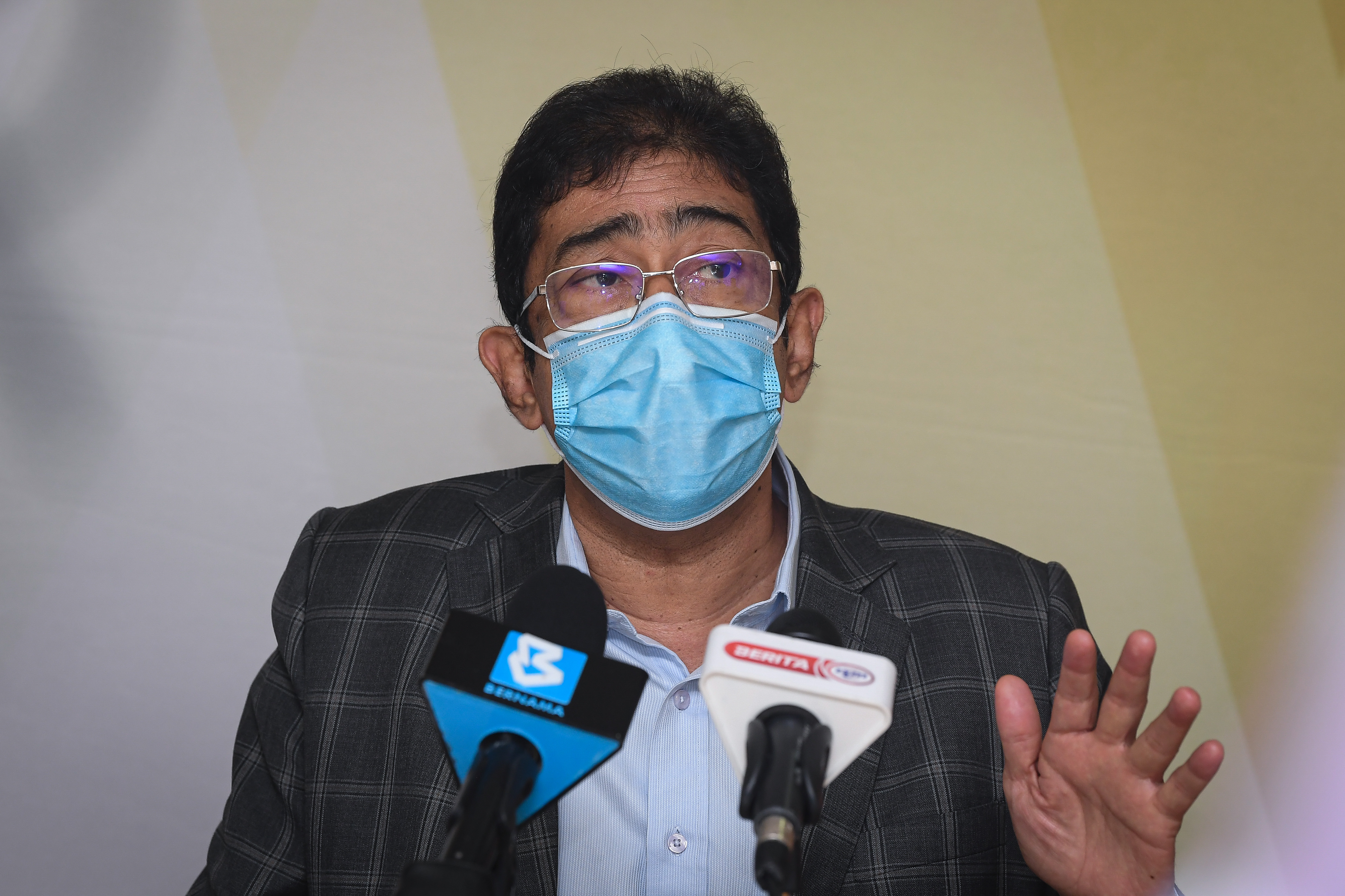 Timbalan menteri dakwa kerajaan PN masih kukuh
