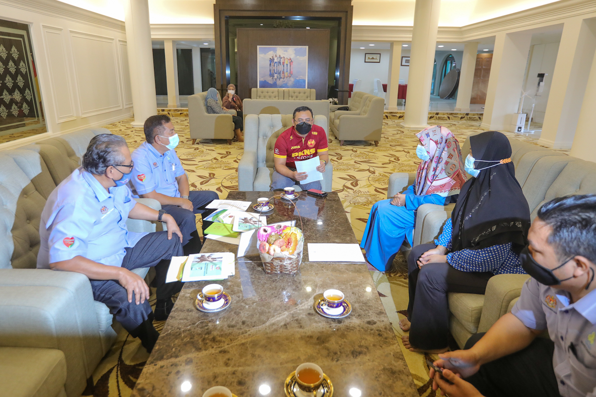 Kerjasama Perkeso, wakil rakyat Selangor mudahkan pencarum tuntut manfaat