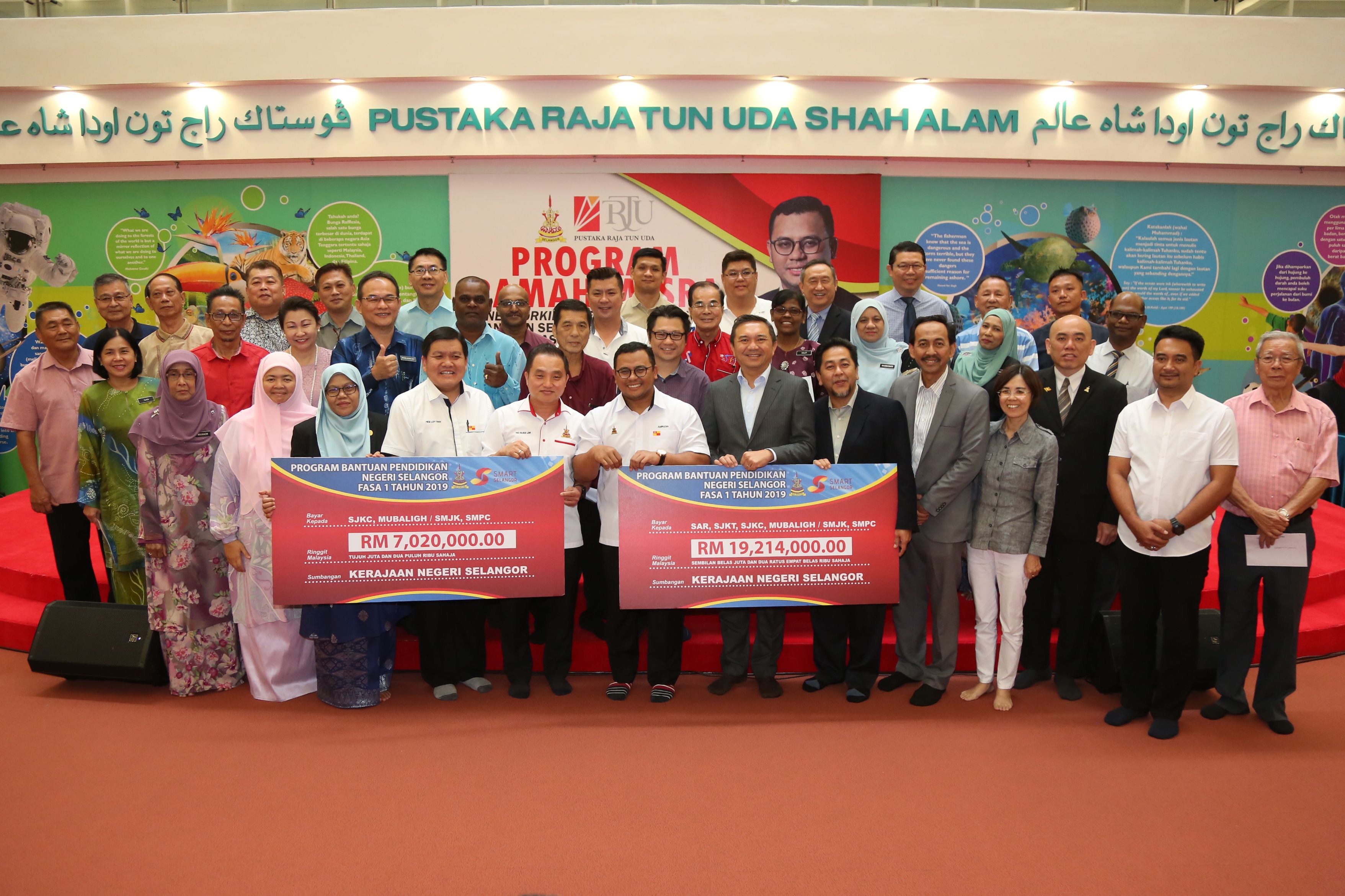 以教育灌溉幼苗 细心呵护未来主人翁