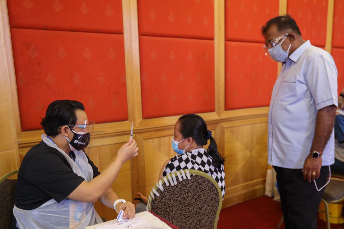 拟上门为长者卧病者接种 古纳拉：加速实现群体免疫