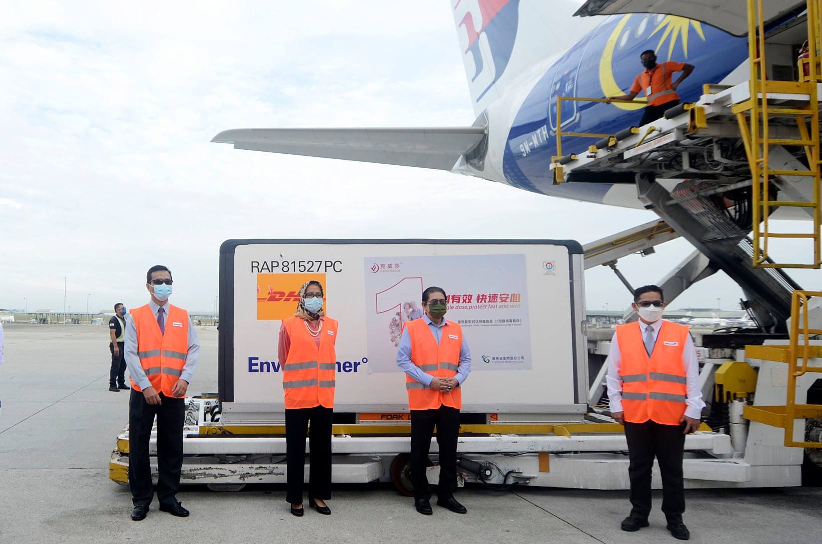 政府增购600万剂疫苗 下月初抵达