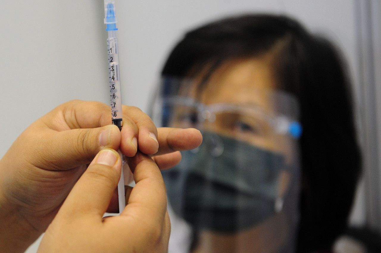 我国昨增185宗3级以上重症病逾 逾32%患者没有或完成疫苗接种