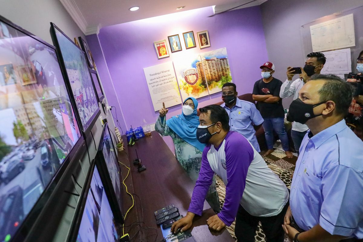 雪州拨款15万装电眼  提升15廉价组屋区治安