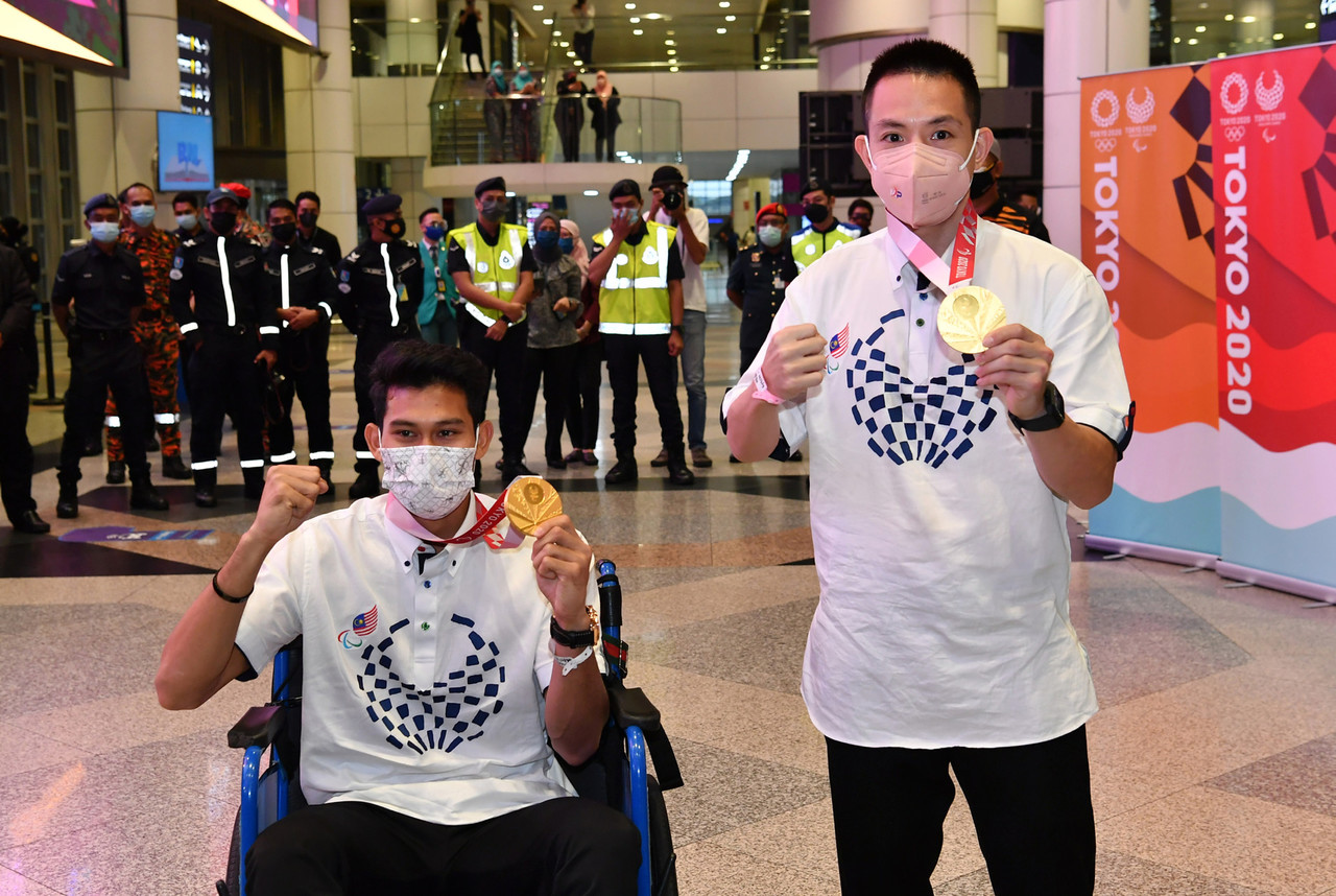 Kepulangan wira Paralimpik negara disambut meriah