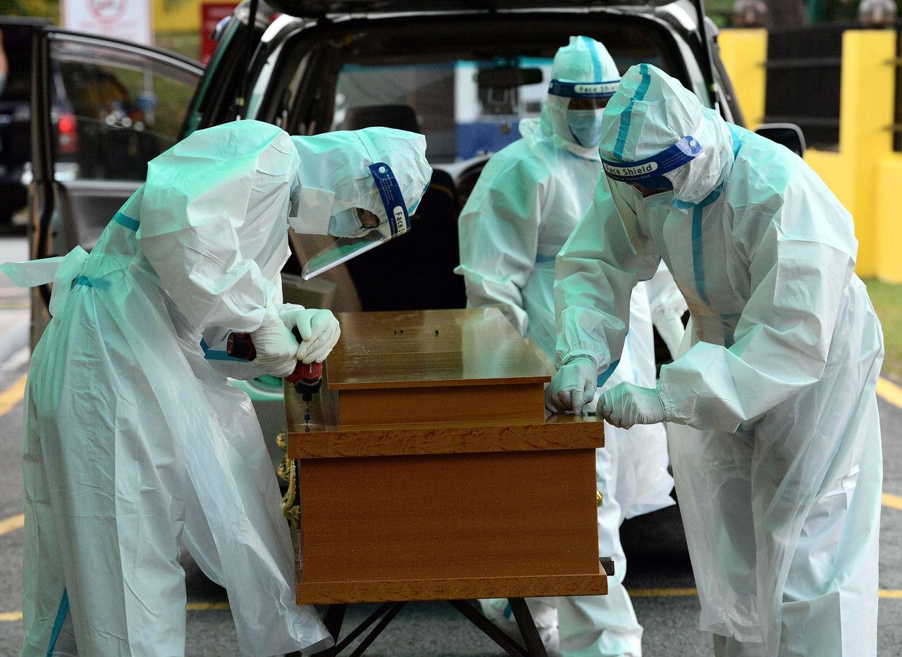 公共卫生措施奏效   大马冠病超额死亡率仅2.4%