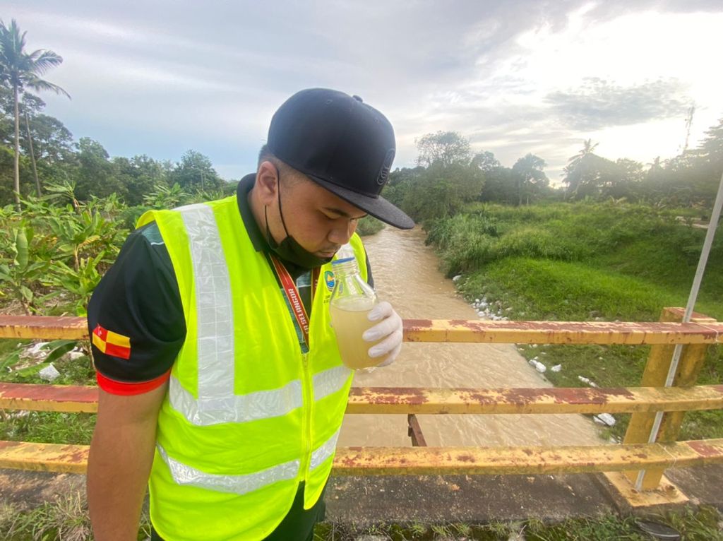 Luas collecting samples daily to ensure water sources free of risks, pollution