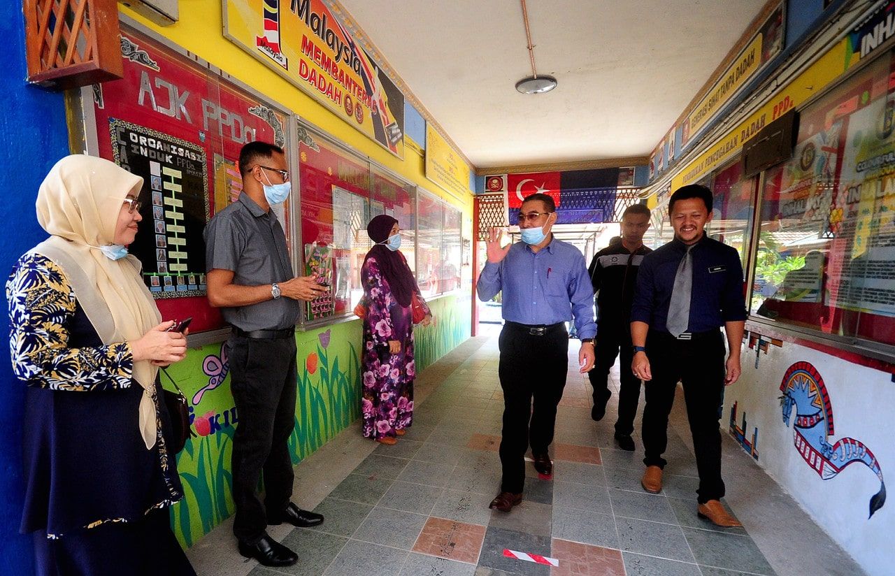 சிலாங்கூரில் 0.7 விழுக்காட்டு ஆசிரியர்கள் மட்டுமே இன்னும் தடுப்பூசி பெறவில்லை