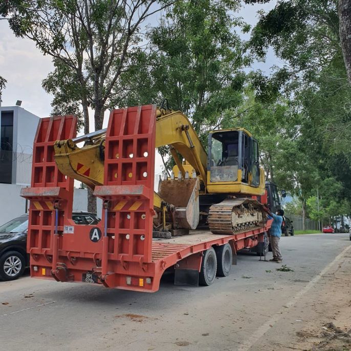 Bukit Tabur: MPAJ seized excavator, barrier stones placed