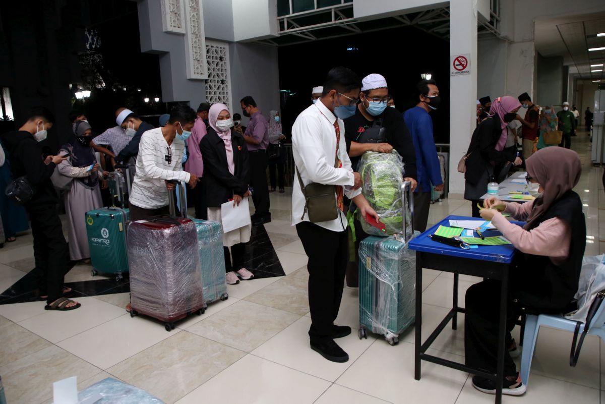 Jais urus 65 pelajar sambung pengajian ke Jordan