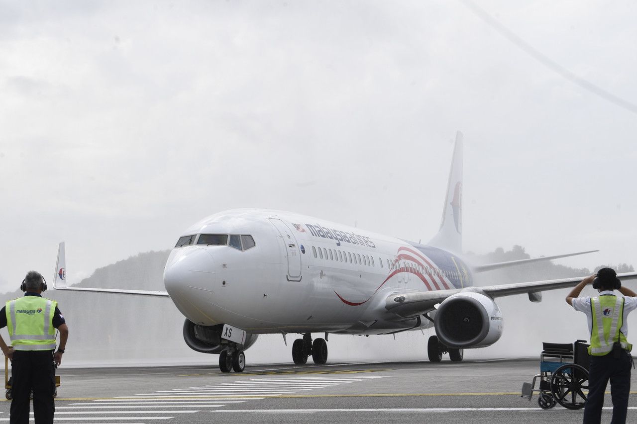 லங்காவி தீவில் வெளிநாட்டினரை அனுமதிக்க சுற்றுலா அமைச்சு பரிசீலனை