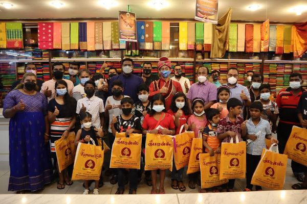 கெஅடிலான் கோத்தா ராஜா தொகுதி இளைஞர் பிரிவு ஏற்பாட்டில் 30 சிறார்களுக்கு தீபாவளி புத்தாடைகள் அன்பளிப்பு