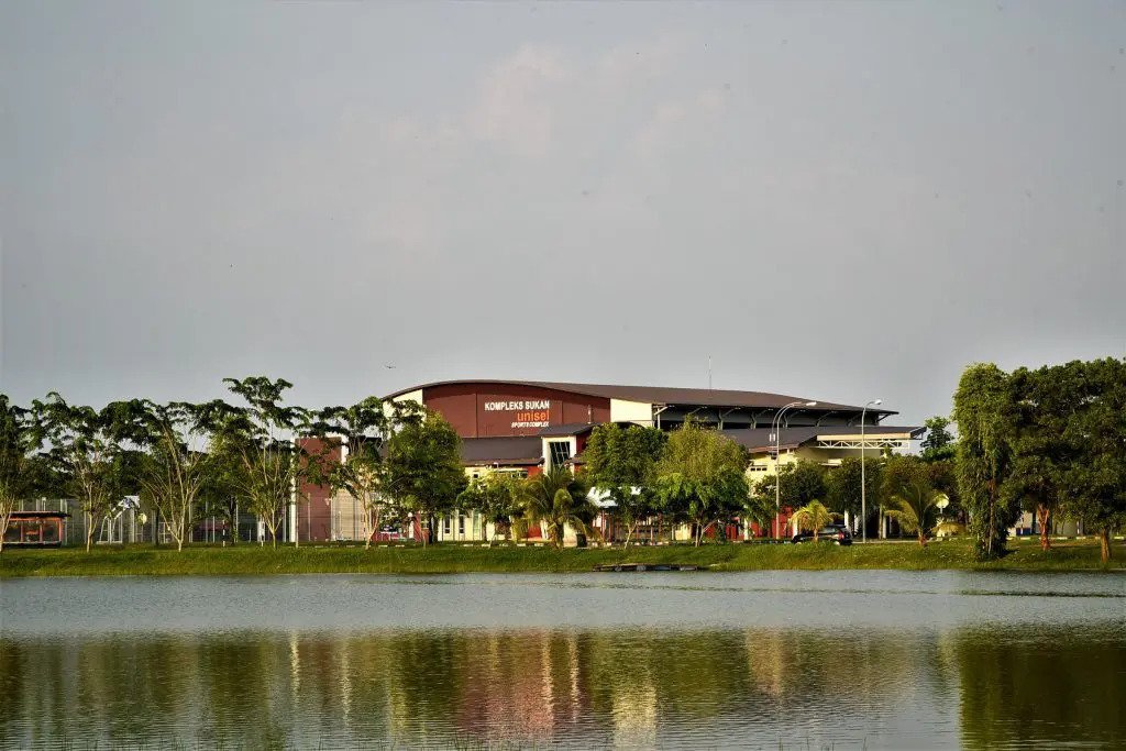 8,000 Unisel students return to campus by mid-Nov
